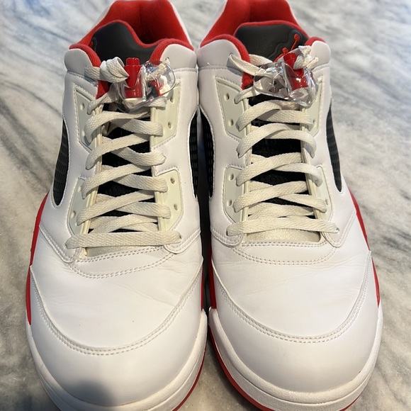 Jordan 5 red thunder low men’s 14 - Picture 2 of 5